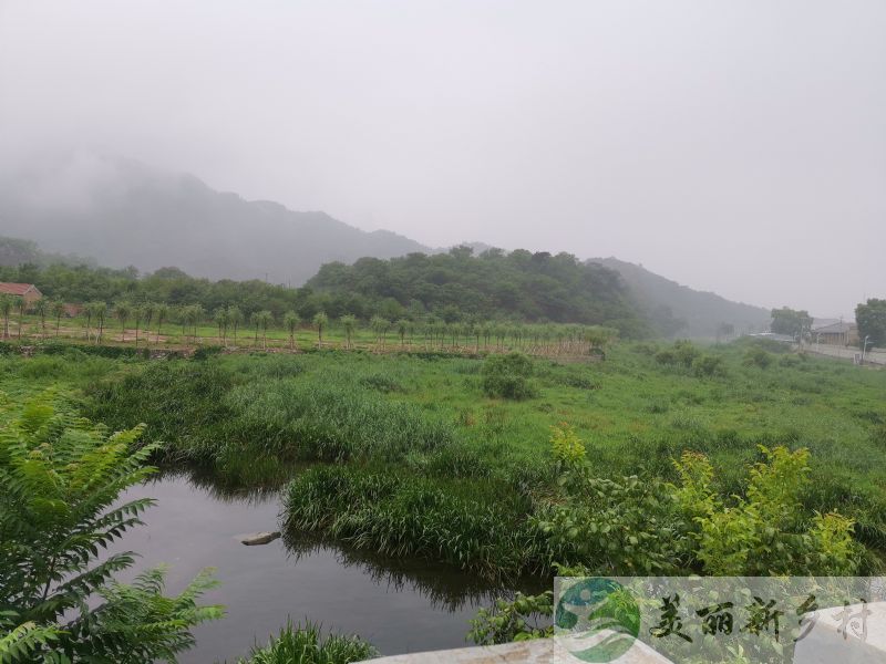 北京怀柔 慕田峪附近依山傍水近乡间别墅