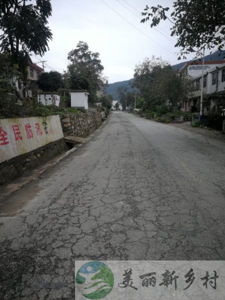 陕西商南县金丝峡镇冀家湾村周家坪村空闲宅基地房