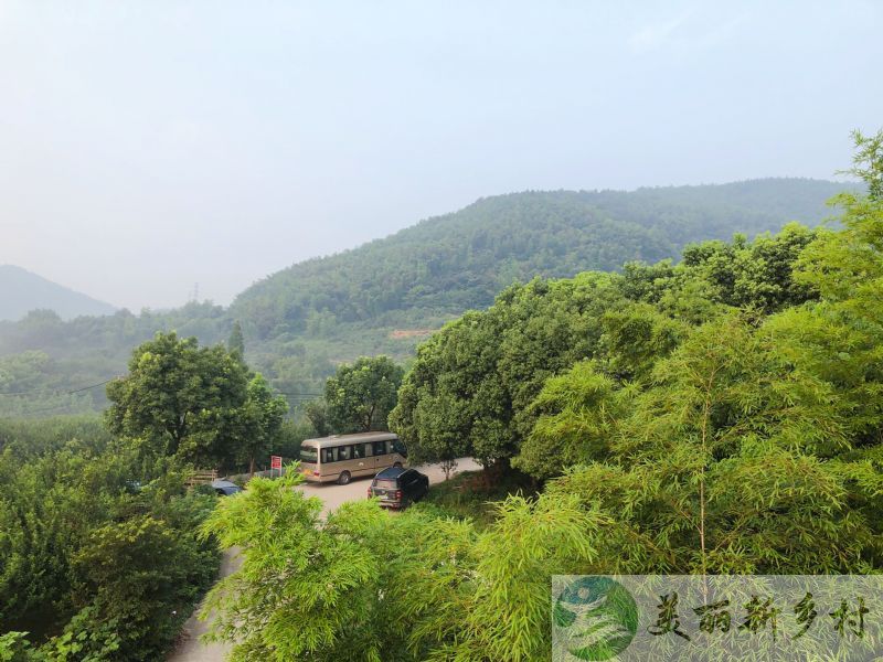 浙江省湖州市吴兴区芦山村山下别墅出租