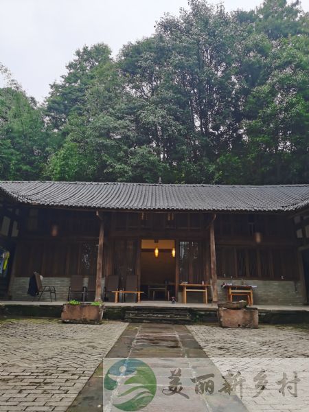 四川省雅安蒙顶山茶山农村宅基地小院出租