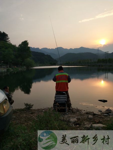 北京市怀柔区长哨营满族乡二道河村