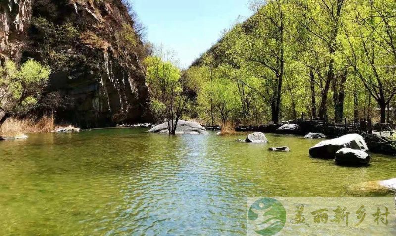 北京门头区岭角村独立二层农村房子出租