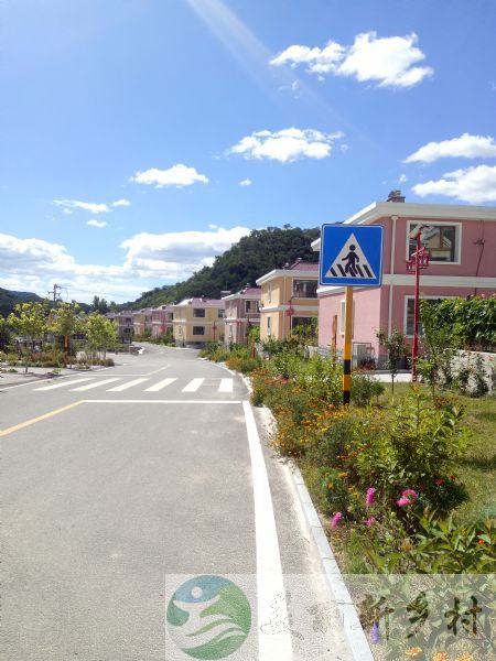 北京延庆区铁炉村依山傍水，避暑胜地农村房子出租