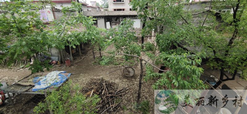 北京市房山区大石窝镇院子可长租也可一次性出售，自由翻盖改造