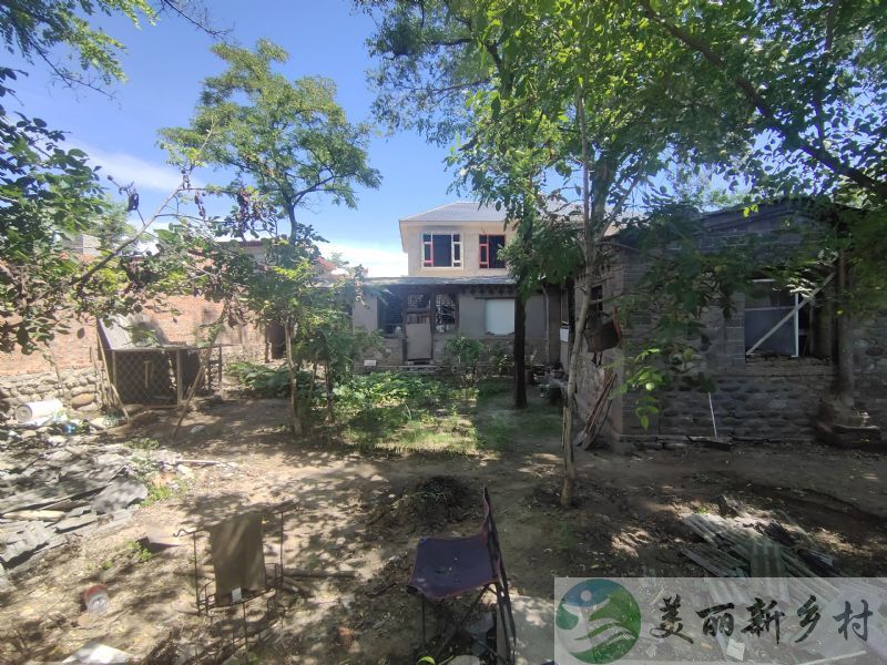 北京市房山区大石窝镇院子可长租也可一次性出售，自由翻盖改造