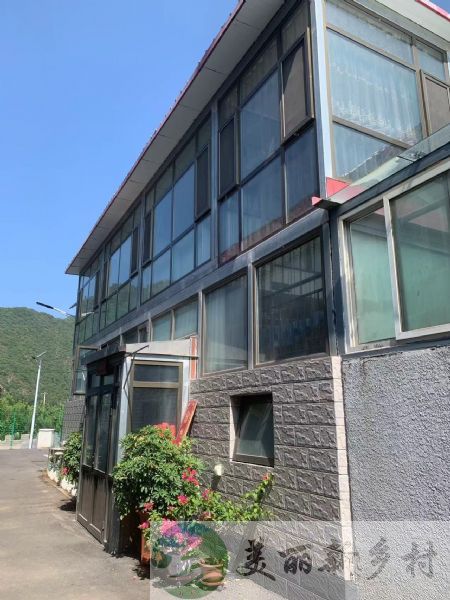 怀柔区白河湾后安岭靠山靠水农村小楼屋屋出租