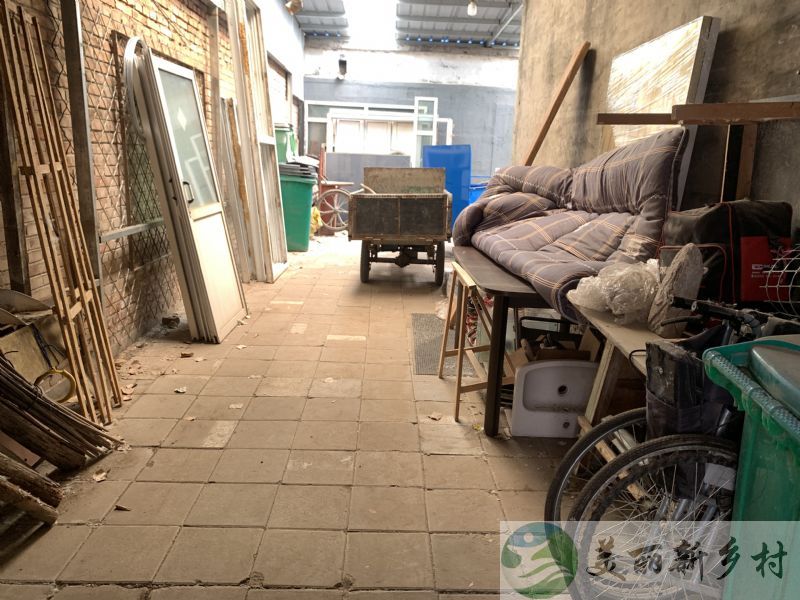 北京市大兴区小型库房出租，有屋顶，面积56平米左右