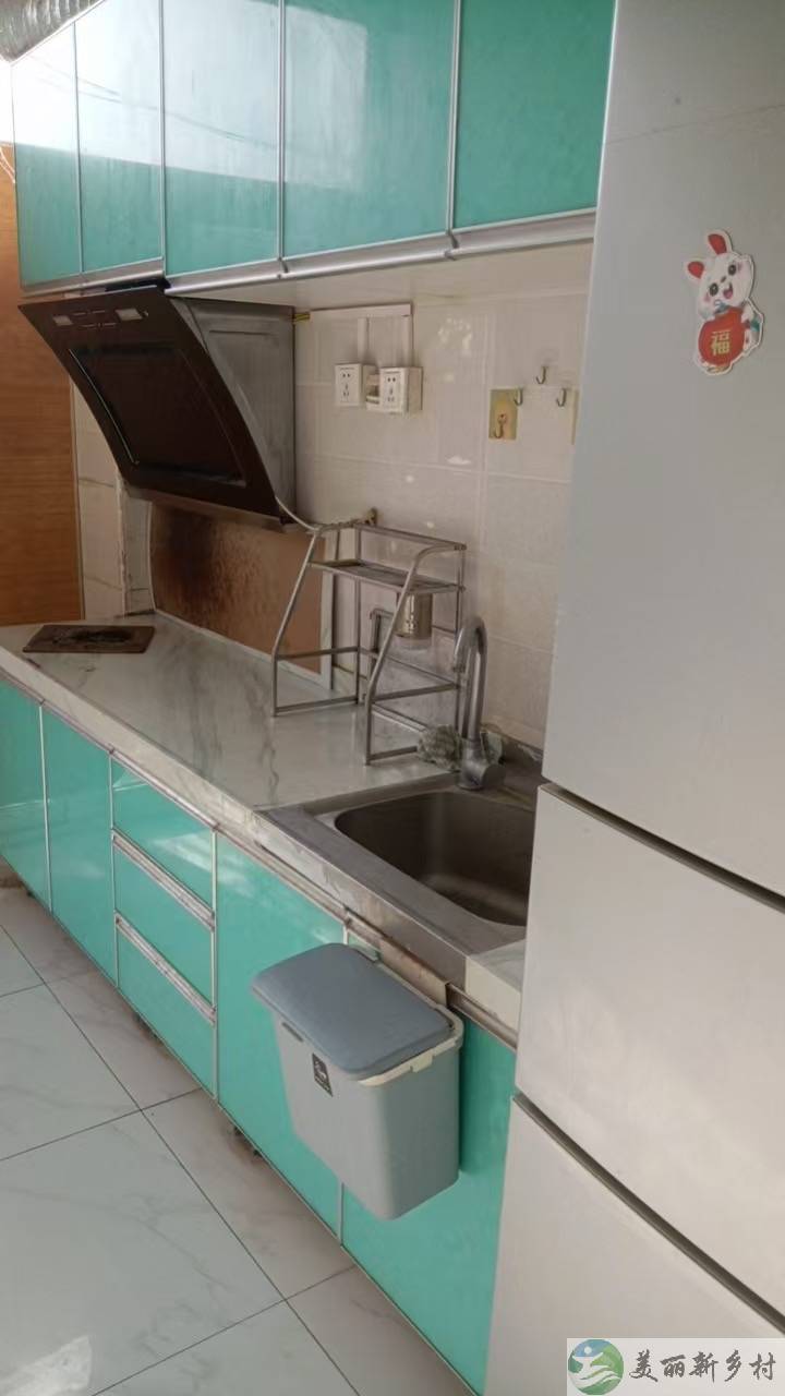 北京青云店镇大回城村自家房子出租