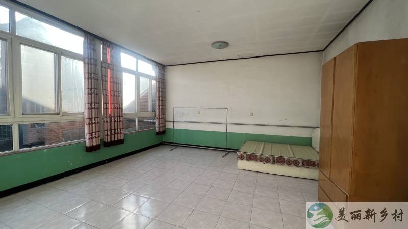 顺义赵全营镇临街大院-街道宽敞/办公/仓库皆可