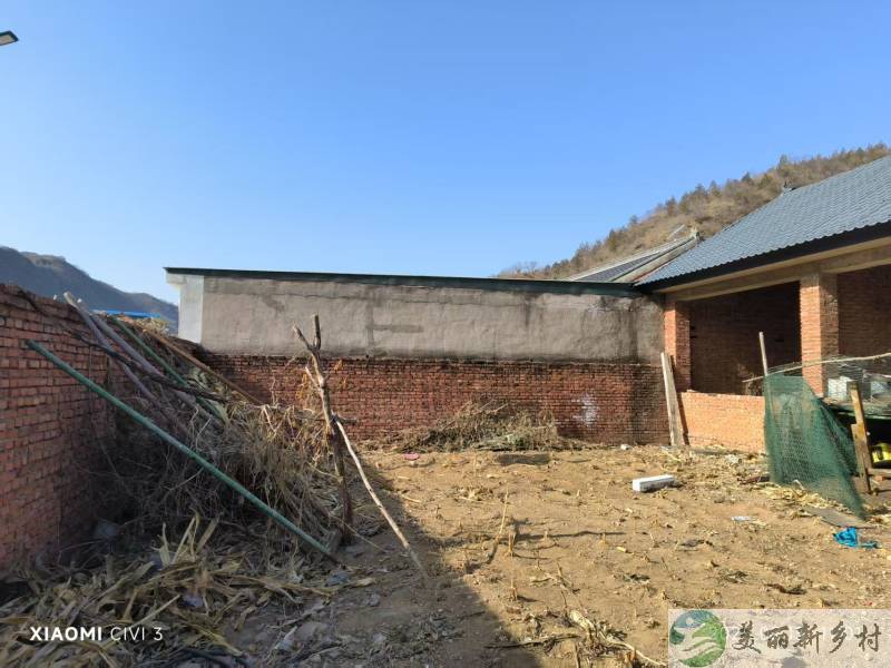 琉璃庙镇狼虎哨村
