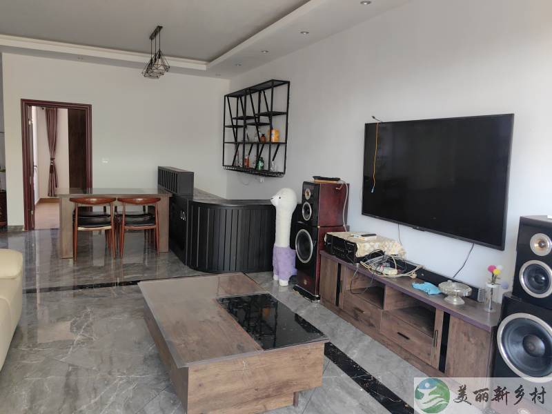 北京通州永乐店东河村宅基地房出租（精装修带全套家具家电，有院子）