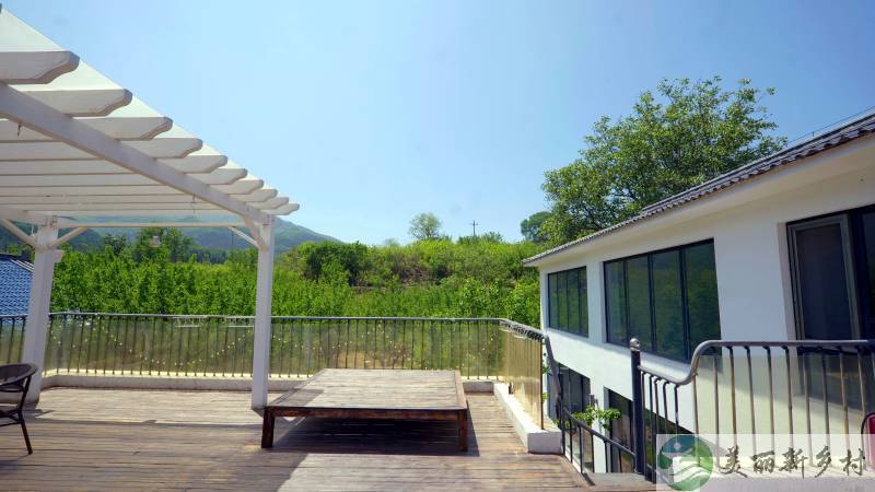 北京延庆四季花海核心区域奢建民宅