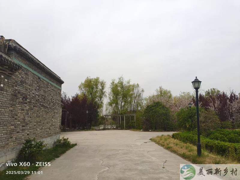 博爱县高速路口农家小院