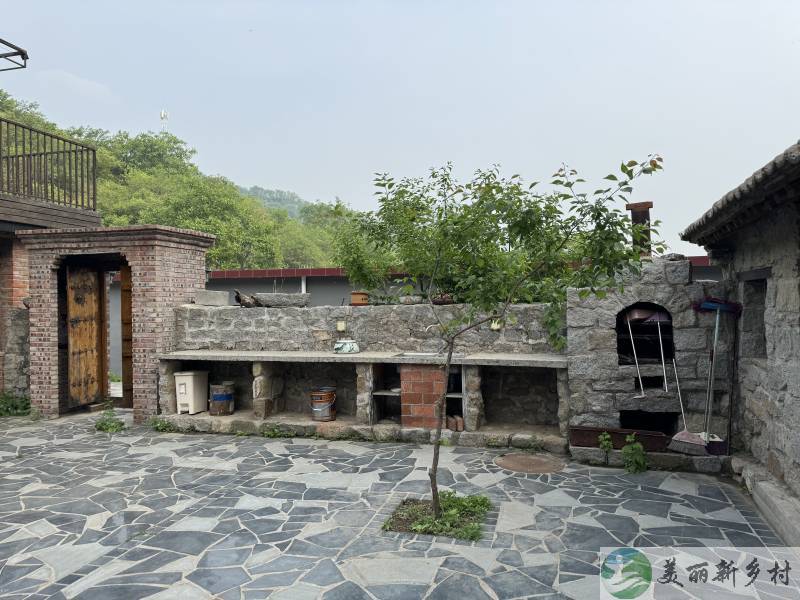 北京密云大城子镇清华建筑系博士精改半山精品山景院子出租