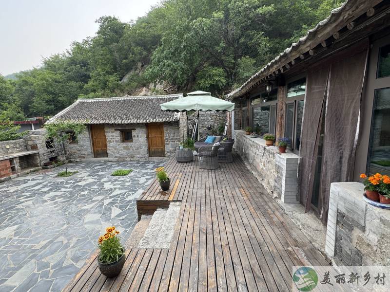 北京密云大城子镇清华建筑系博士精改半山精品山景院子出租