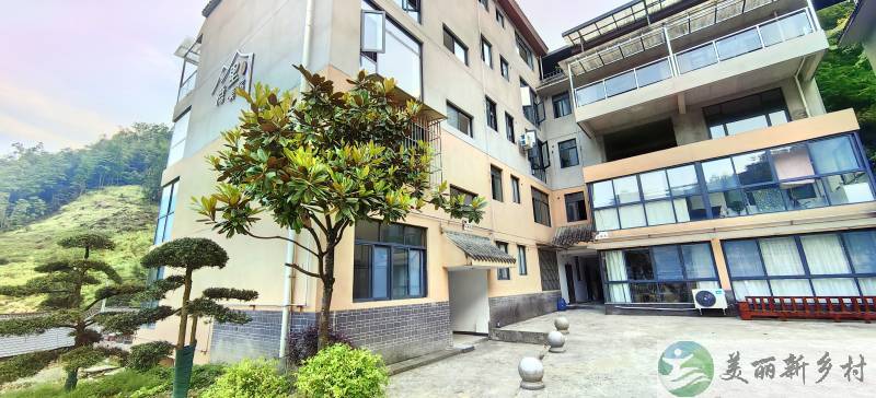 离成都最近的避暑胜地崇州文井江镇鸡冠山避暑房出租