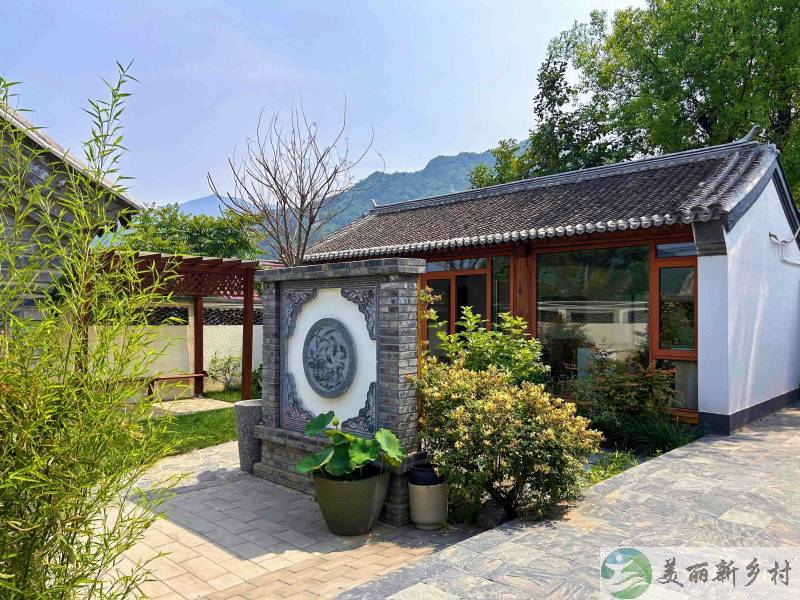 北京怀柔农村院子出租-九渡河镇怀九河畔村里中式院子出租