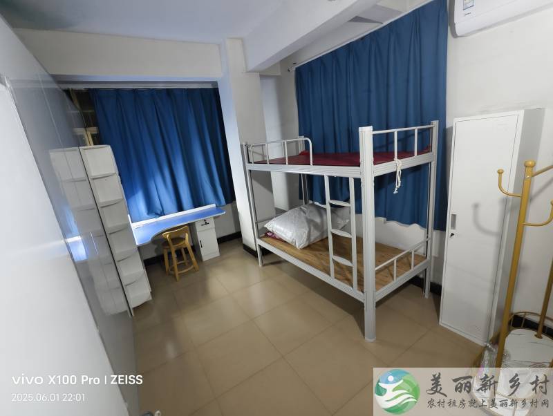广东广州市白云区农村档口，小厂房、小集体宿舍型房屋两层 三房一厅、单房出租