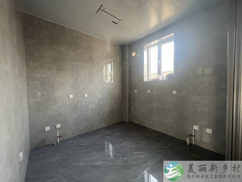 李桥，电梯入户的二层别墅