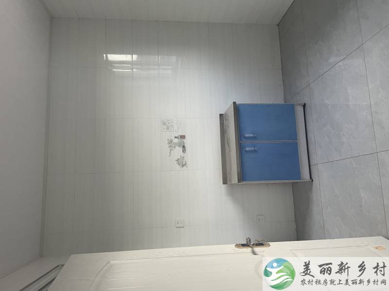 康庄镇平房整院常年出租
