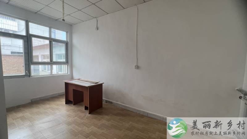 顺义南彩镇带跨院小院-正房六间厢房两间