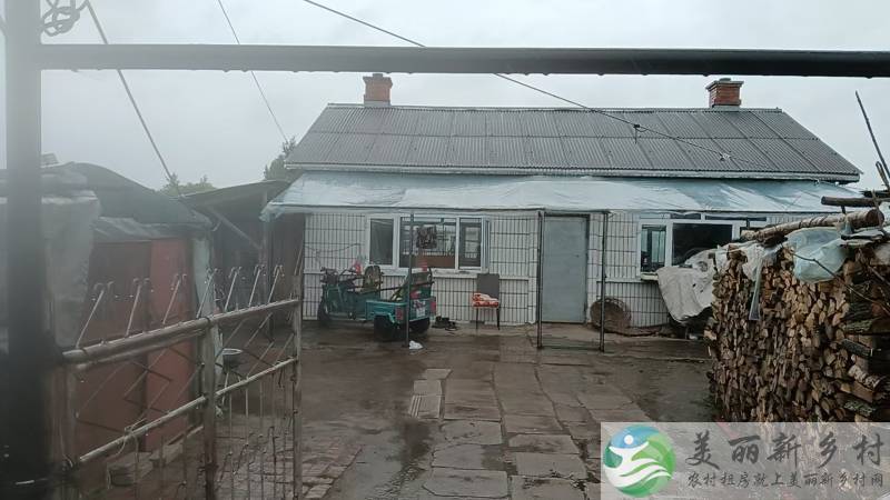 铁力市年丰乡爱民村180平方米两室一厅房屋出租
