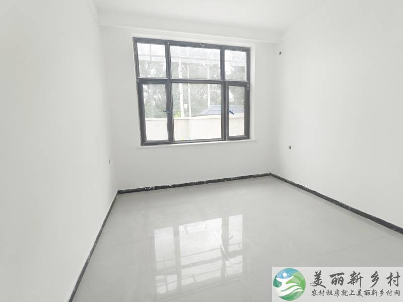顺义赵全营，三室两卫，新房首租