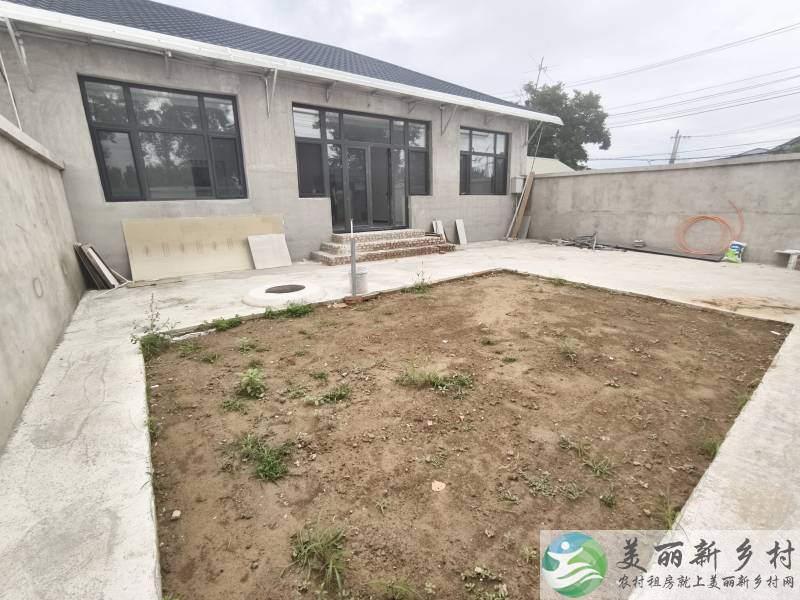 顺义赵全营，三室两卫，新房首租