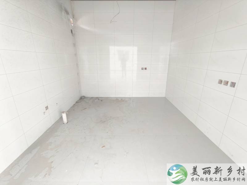 顺义赵全营，三室两卫，新房首租