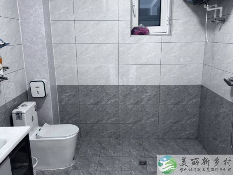 割肉捡漏——京平高速一亩半地上的全新二层楼首次出租