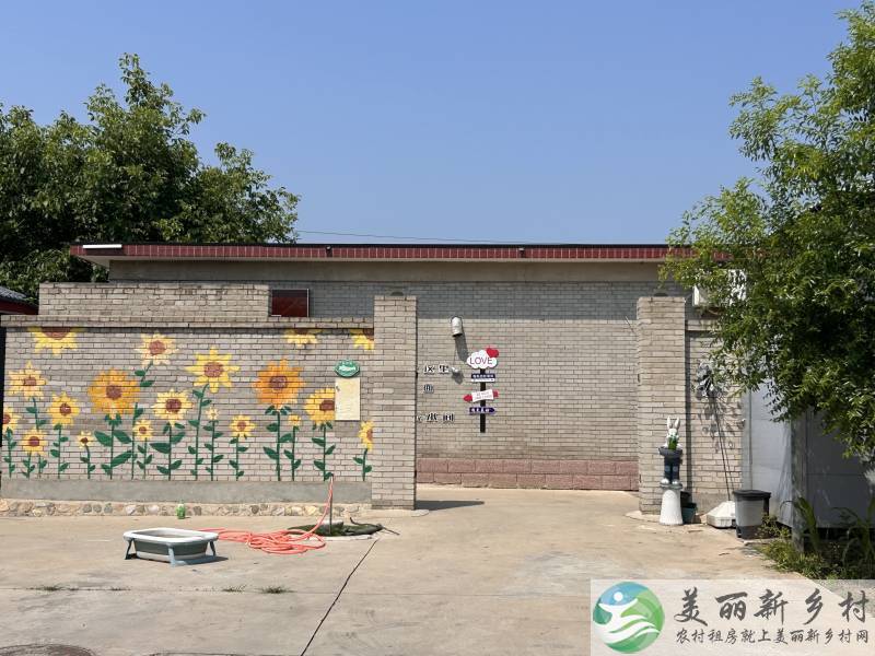 北京怀柔水库岸边350平米大院出租