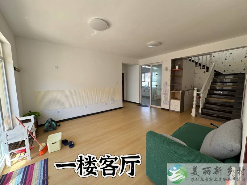 北京延庆区铁炉村依山傍水，避暑胜地农村房子出租