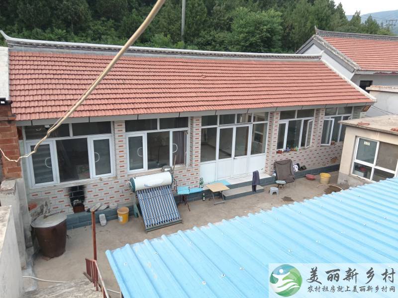 位于密云县东邵区镇银冶岭村