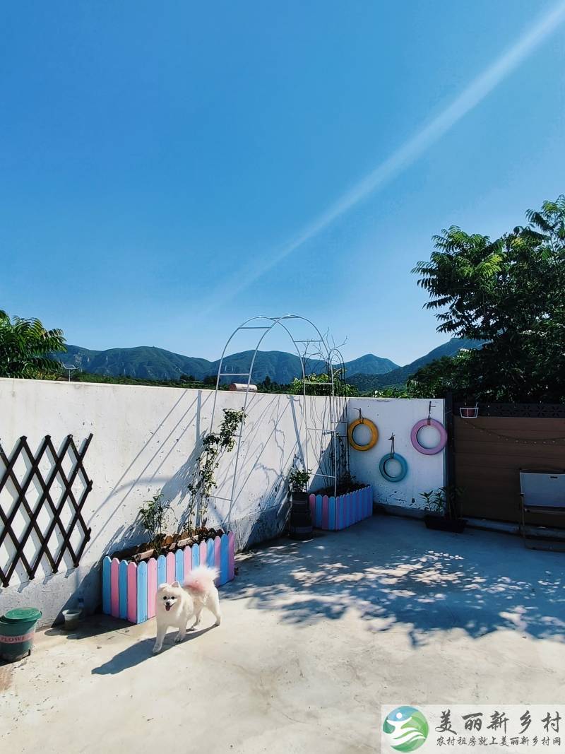 房山大石窝镇云居寺旁二层小楼带小院出租