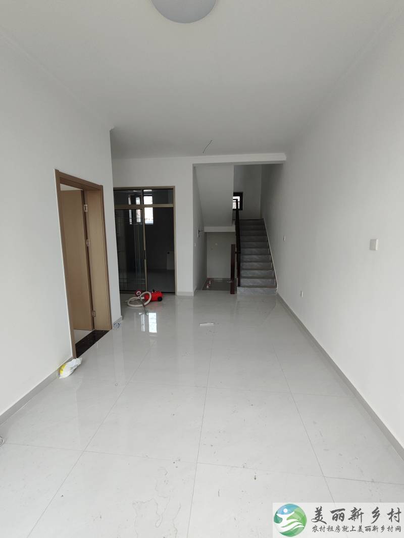北京市昌平区南口镇曹庄村二层自建房带小院出租