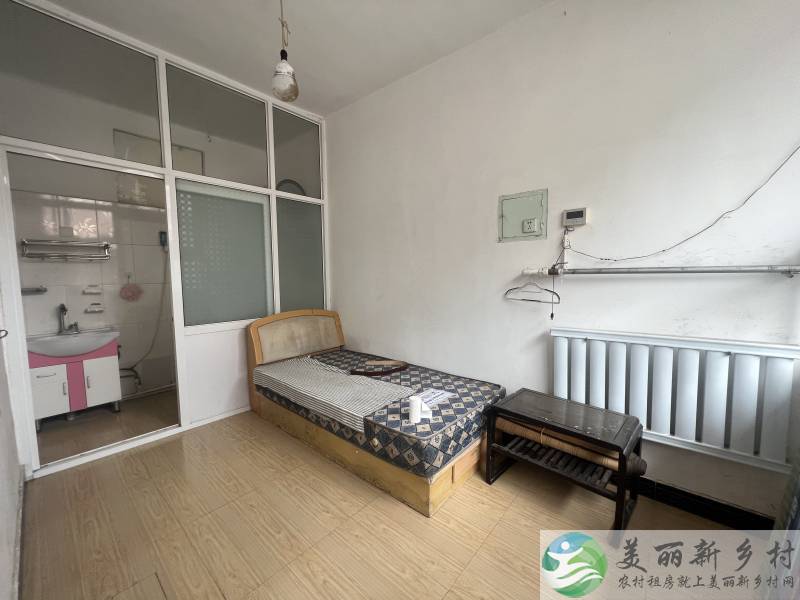 李桥镇，中式三合院，放货住人都可以
