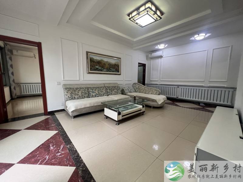 李遂镇，俩室一厅，车能进院