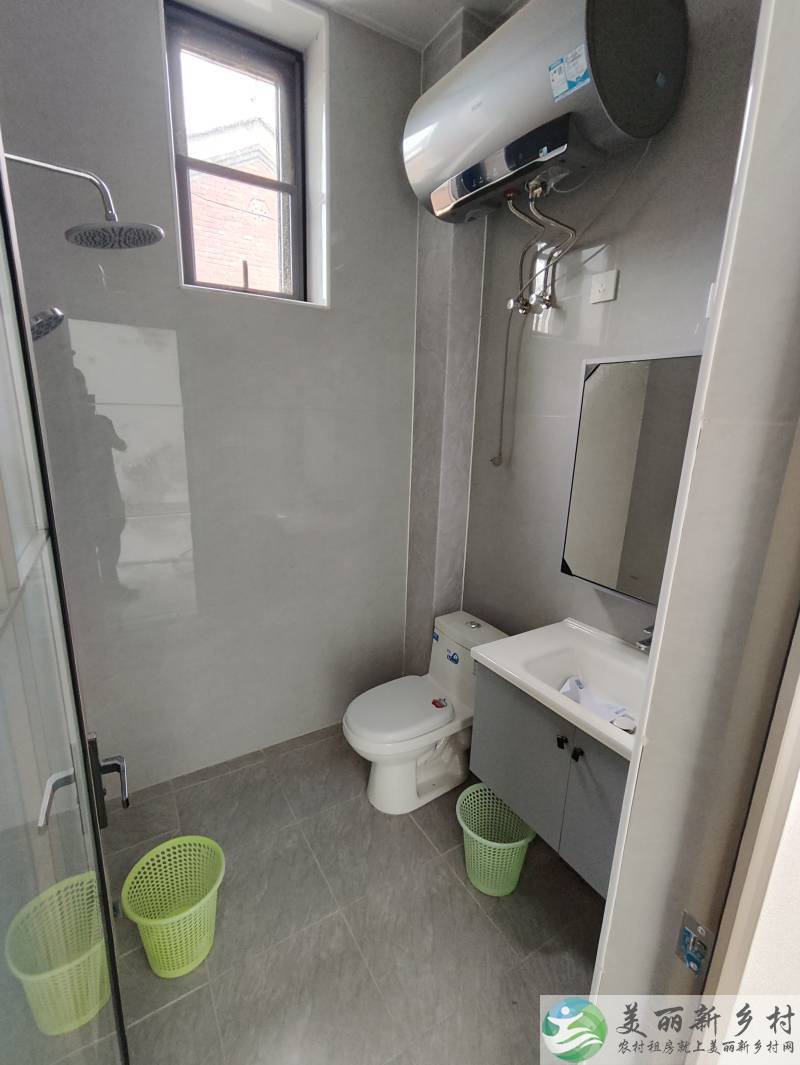 北京市昌平区南口镇曹庄村二层自建房带小院出租