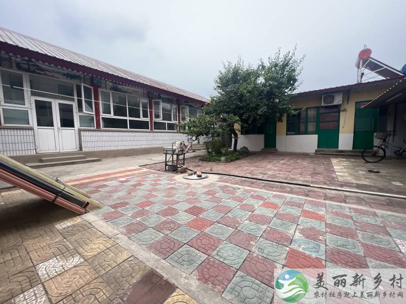 李桥镇，中式三合院，放货住人都可以