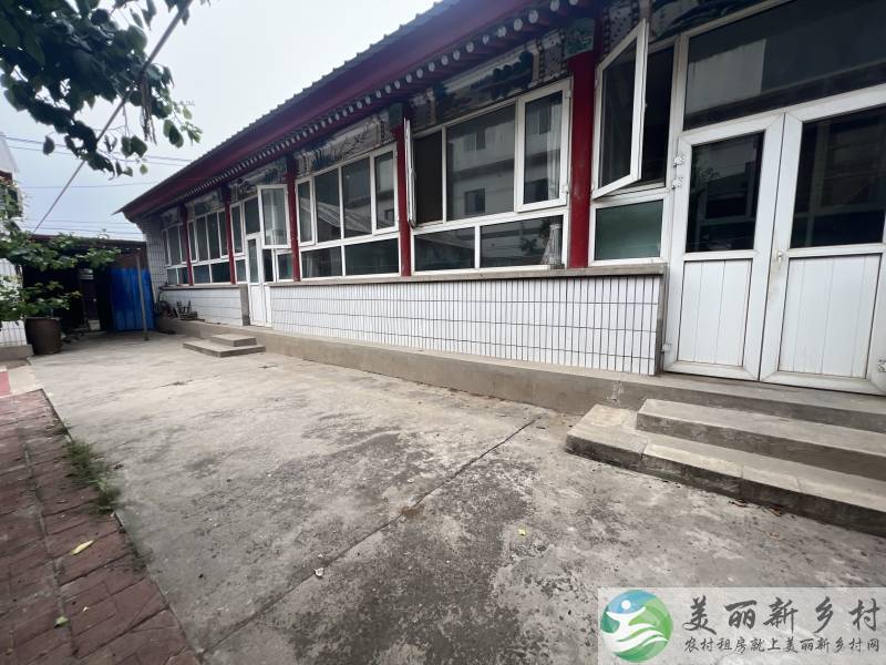 李桥镇，中式三合院，放货住人都可以