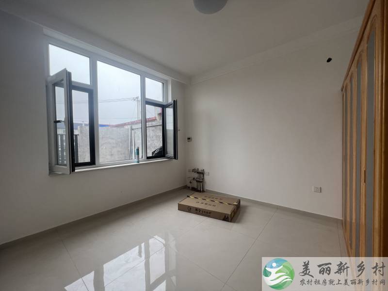 顺义李桥俩室一厅新房带小花园