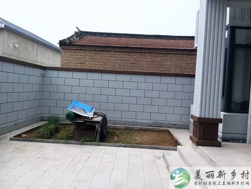 北京昌平区南口镇长水峪村自建二层带小院出租