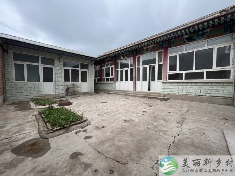 李桥镇，俩室两厅，民水民电，门口宽敞