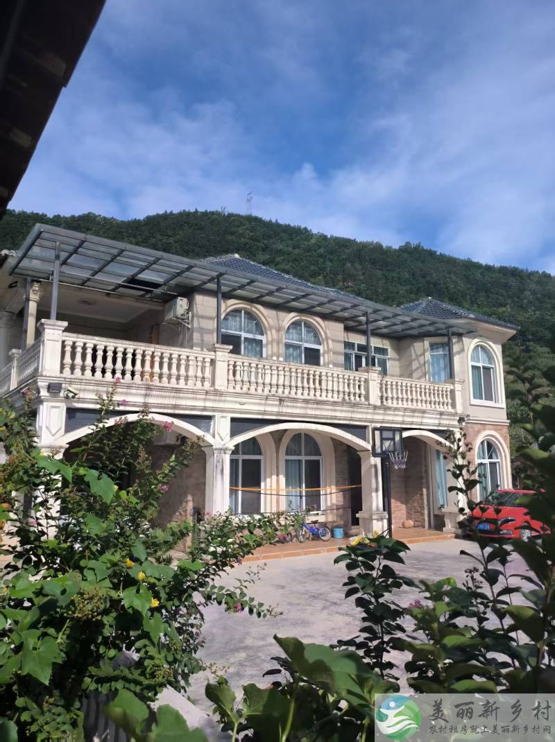 稀缺独栋田园别墅•兴隆中学正对面