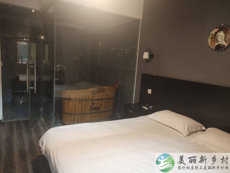 怀柔区炜燃靠山临水拎包入住整院出租