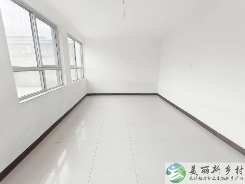 顺义赵全营~两室一厅一厨一卫，可养宠物。