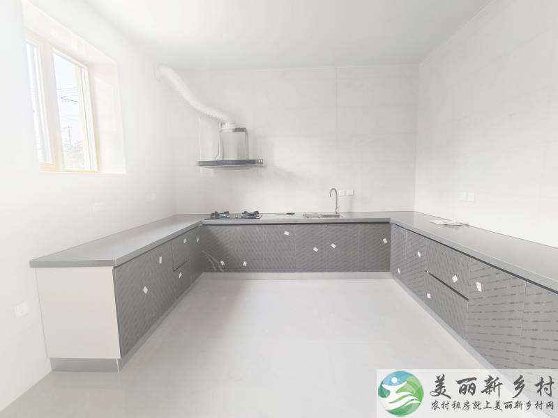 顺义区赵全营~7室4卫，大院子。