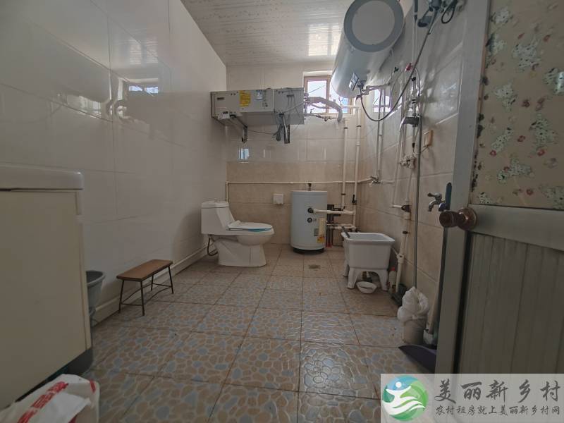 租院首选—怀柔青龙峡雁西湖带火炕500平大院低价出租