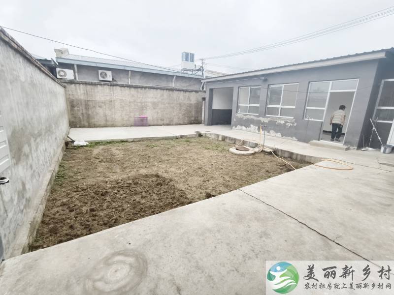 顺义赵全营~两室一厅一厨一卫，可养宠物。