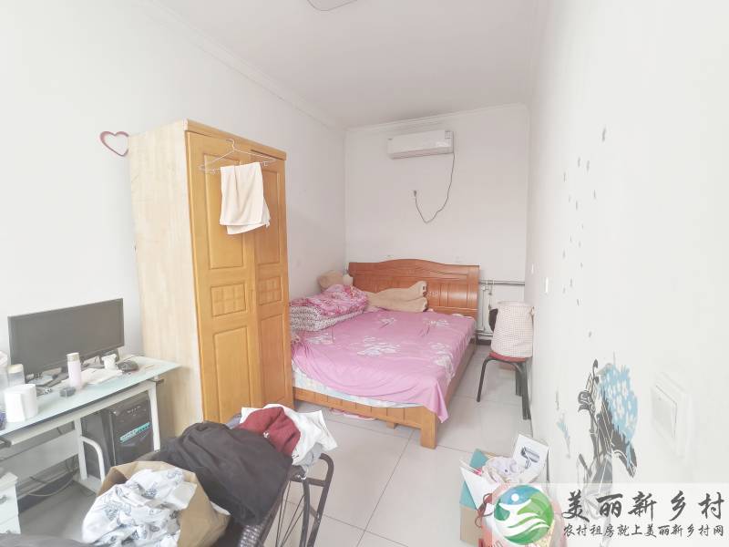 顺义区赵全营~三室一厅。四周无遮挡，